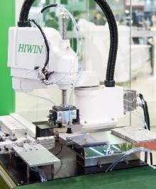 hiwin關節式機器手臂